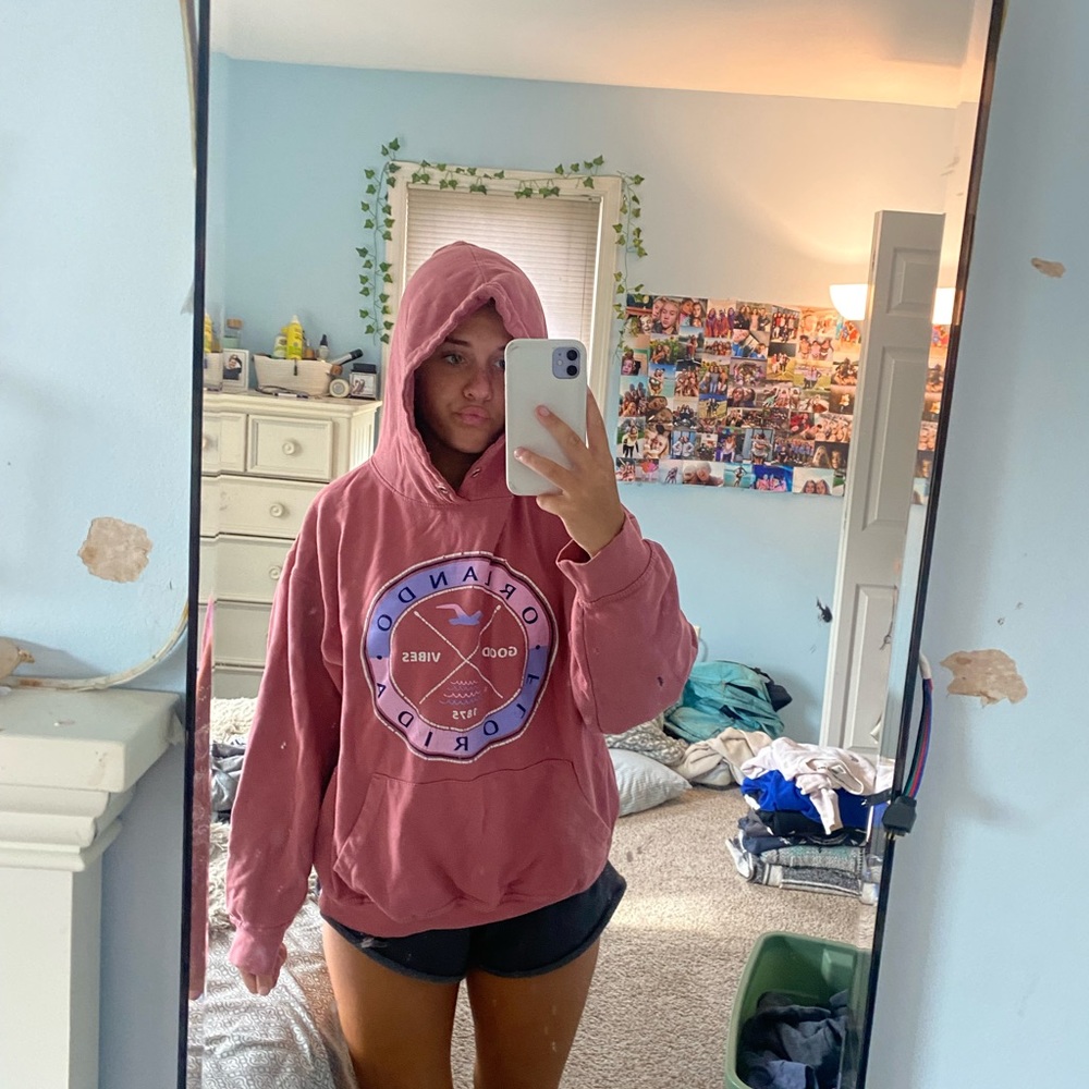 very comfy orlando sweatshirt